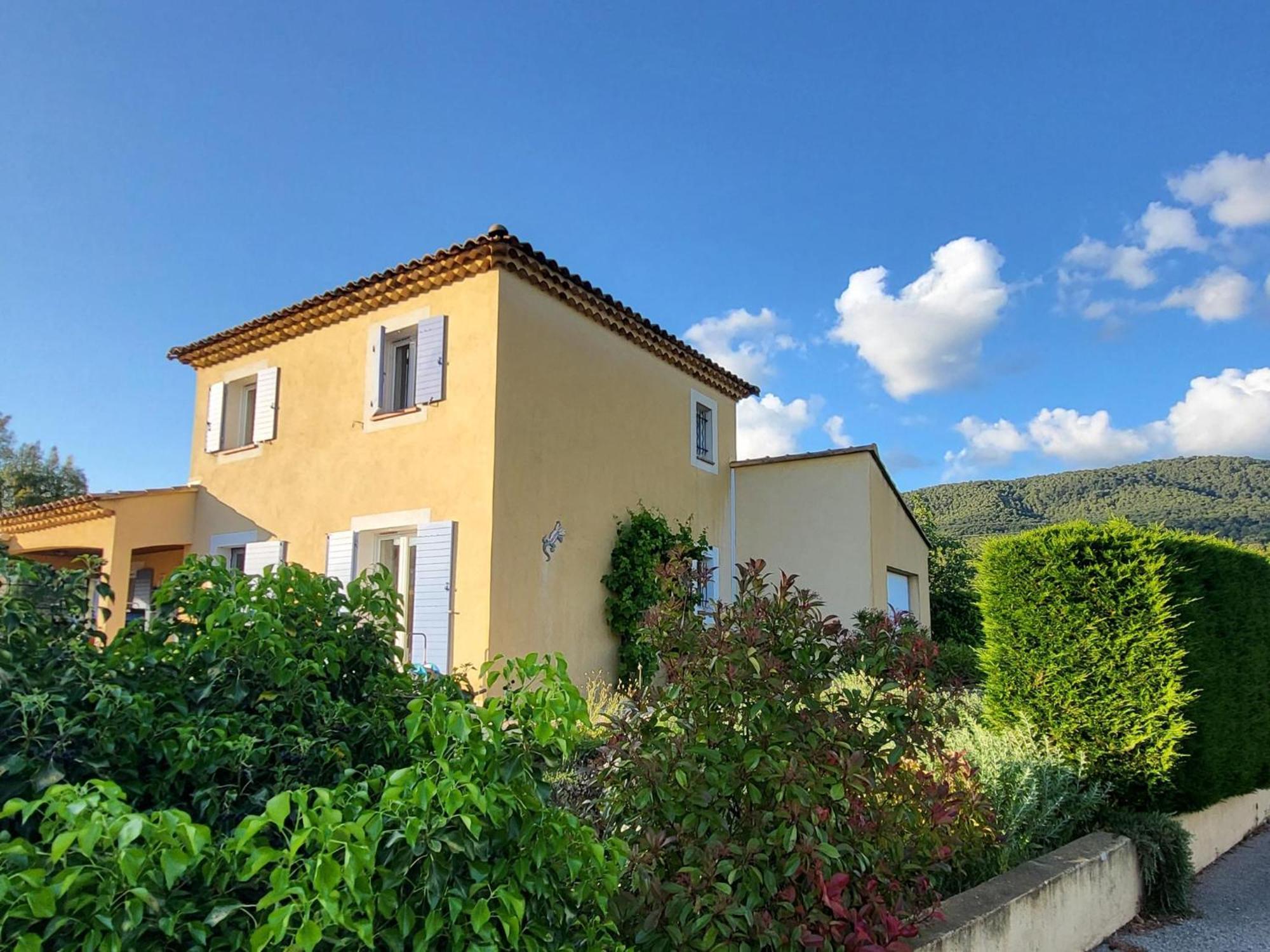 Villa Les Burons Aups Exterior foto